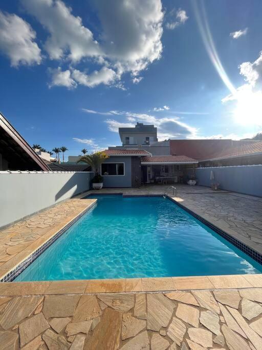 Casa Com Piscina Em Condominio Fechado Águas de Lindóia Kültér fotó