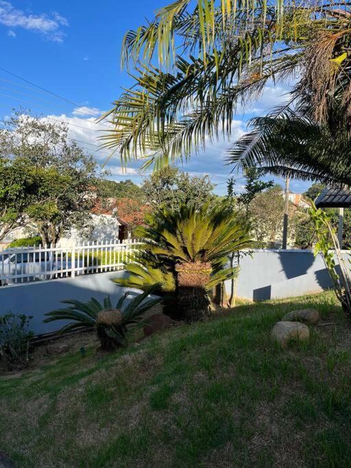 Casa Com Piscina Em Condominio Fechado Águas de Lindóia Kültér fotó